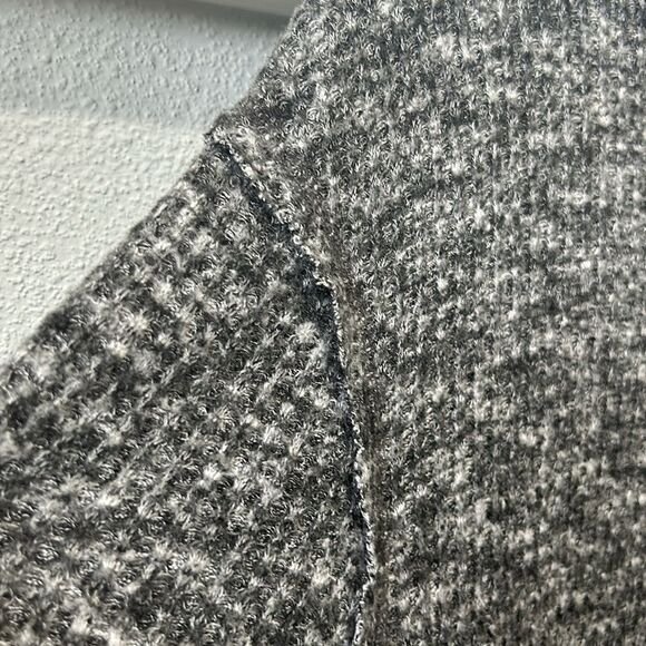 Anthropology, brand tunic, peplum sweater - Picture 5 of 6